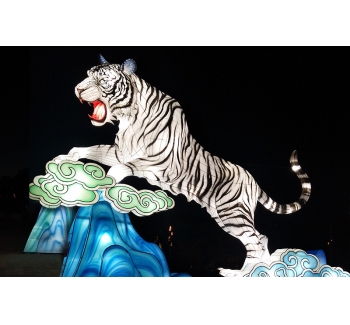 老虎彩灯